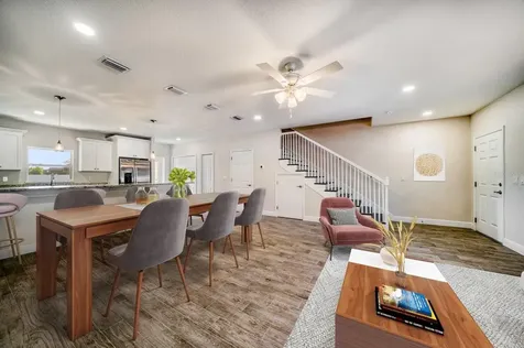 8411 Daves Homes Place Tampa FL 33614