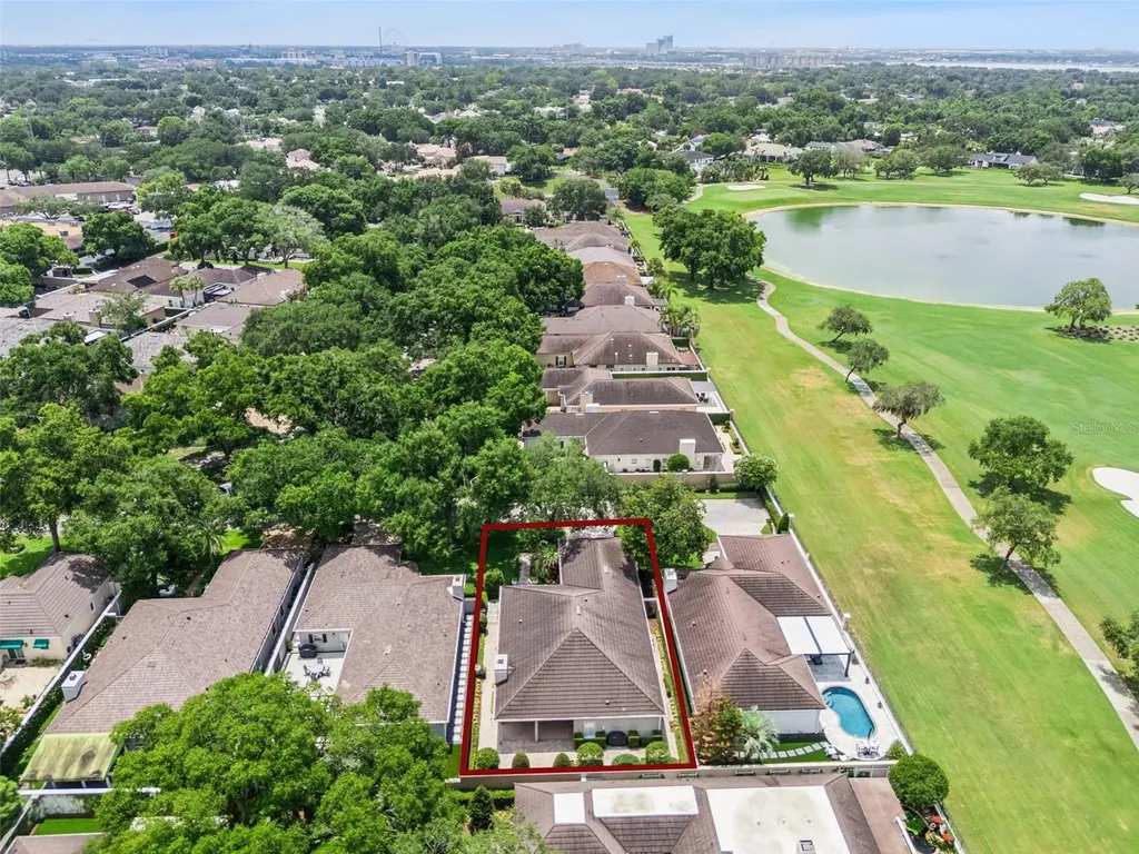 6028 Lexington Park Orlando FL 32819