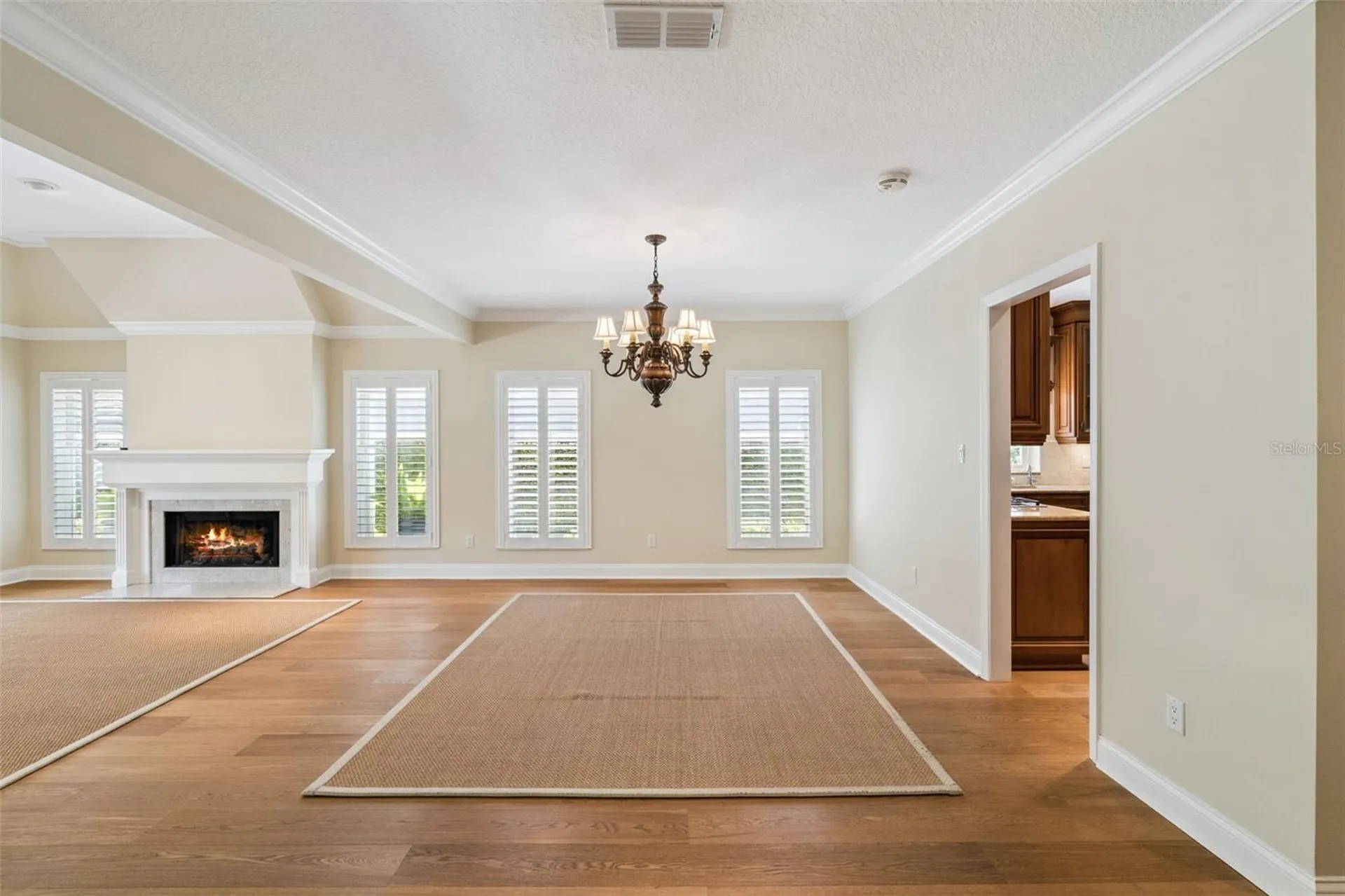 6028 Lexington Park Orlando FL 32819