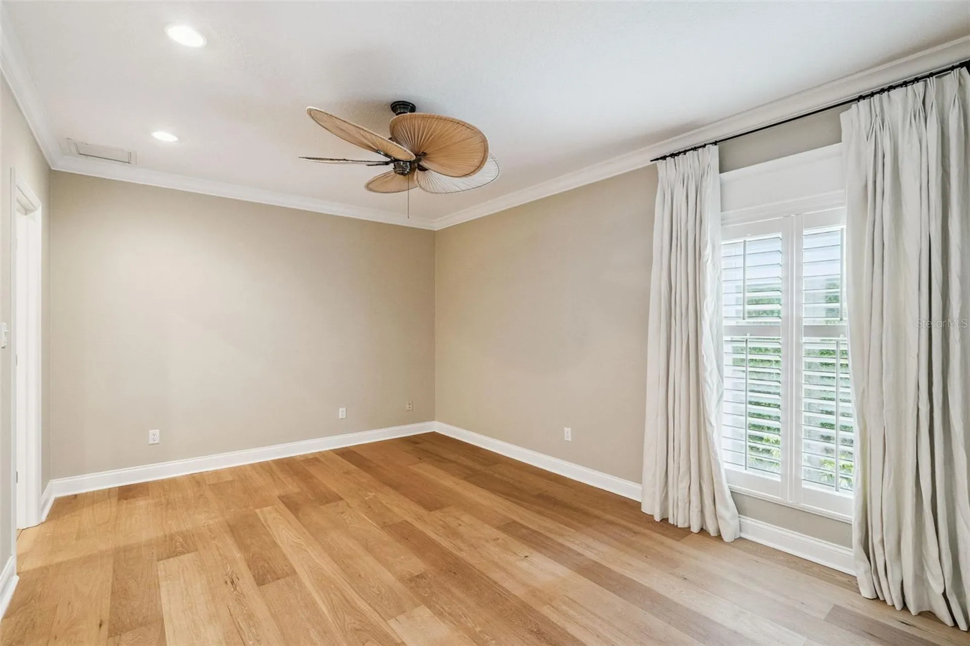 6028 Lexington Park Orlando FL 32819