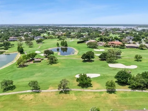 6028 Lexington Park Orlando FL 32819