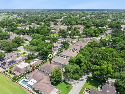 6028 Lexington Park Orlando FL 32819