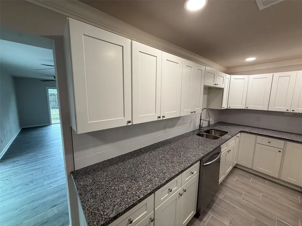 1239 SE 18th Terrace Gainesville FL 32641