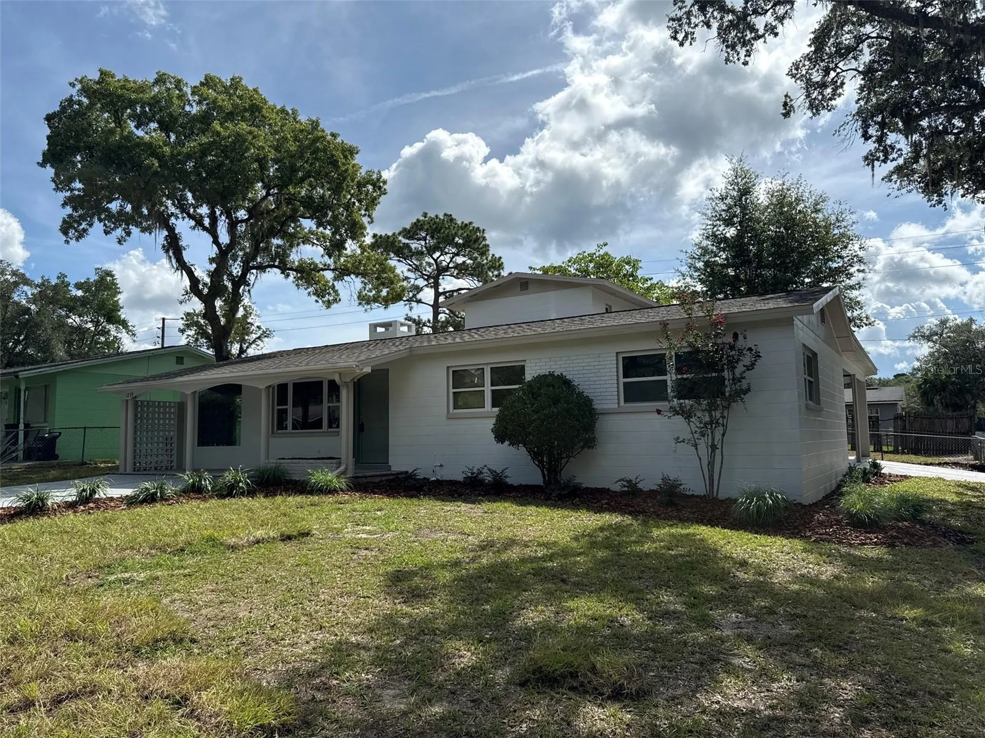 1239 SE 18th Terrace Gainesville FL 32641