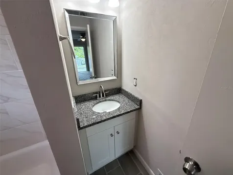 1239 SE 18th Terrace Gainesville FL 32641