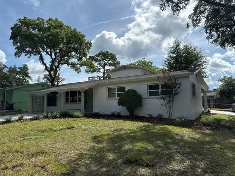 1239 SE 18th Terrace Gainesville FL 32641