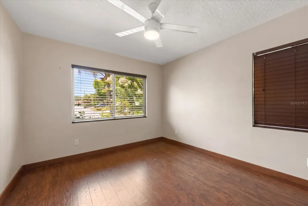 308 Barbara Circle Belleair FL 33756