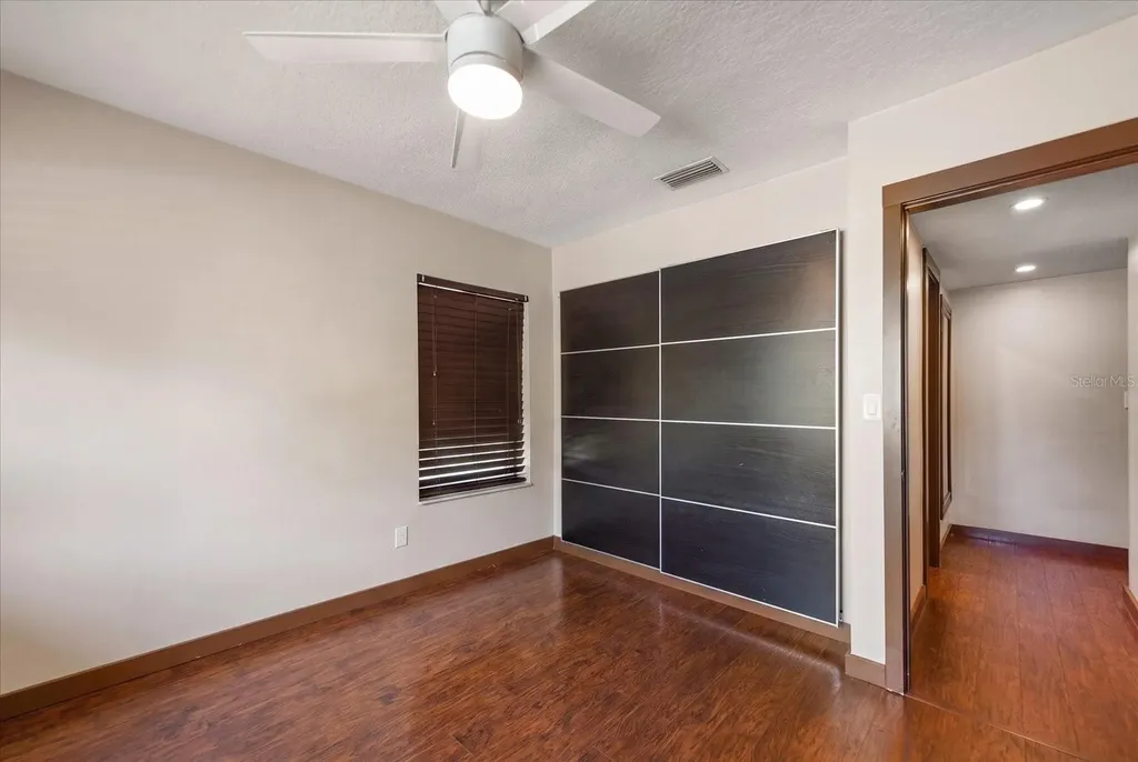 308 Barbara Circle Belleair FL 33756