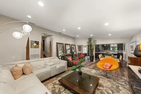 308 Barbara Circle Belleair FL 33756