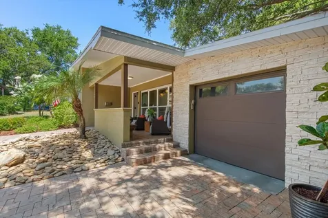 308 Barbara Circle Belleair FL 33756