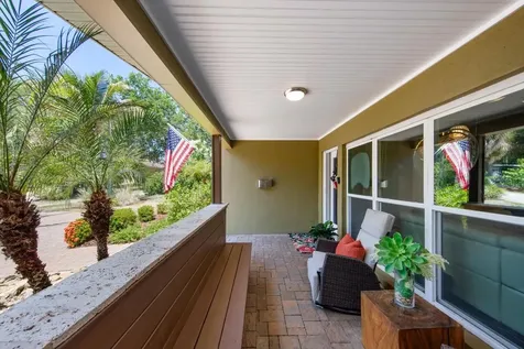 308 Barbara Circle Belleair FL 33756