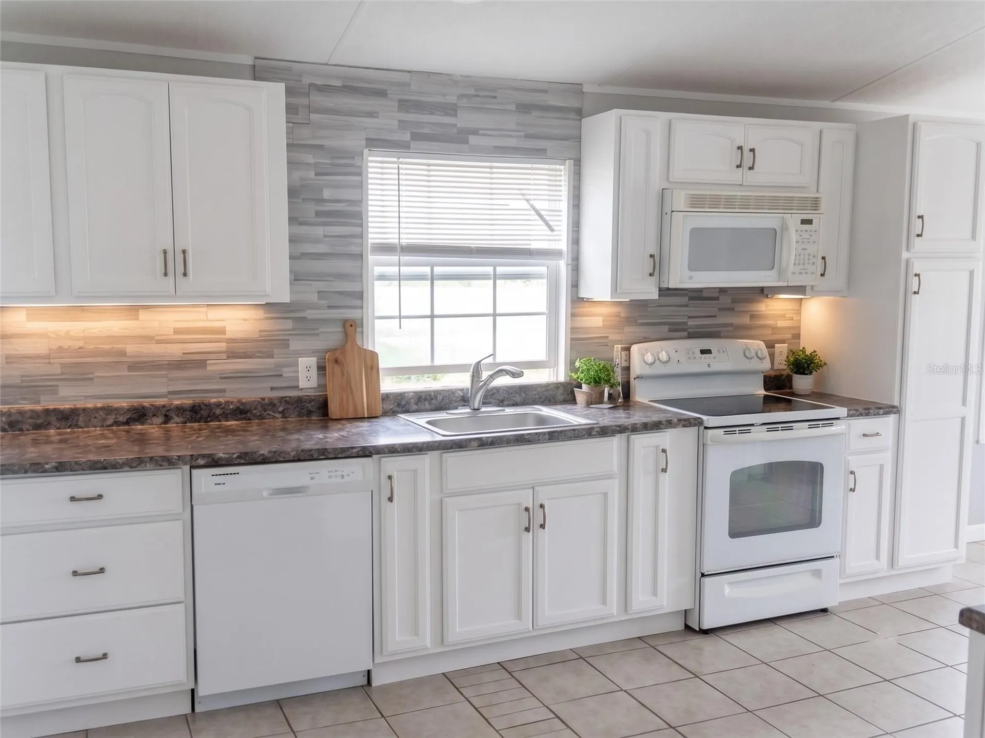 3296 Lake Buffum Road W Fort Meade FL 33841