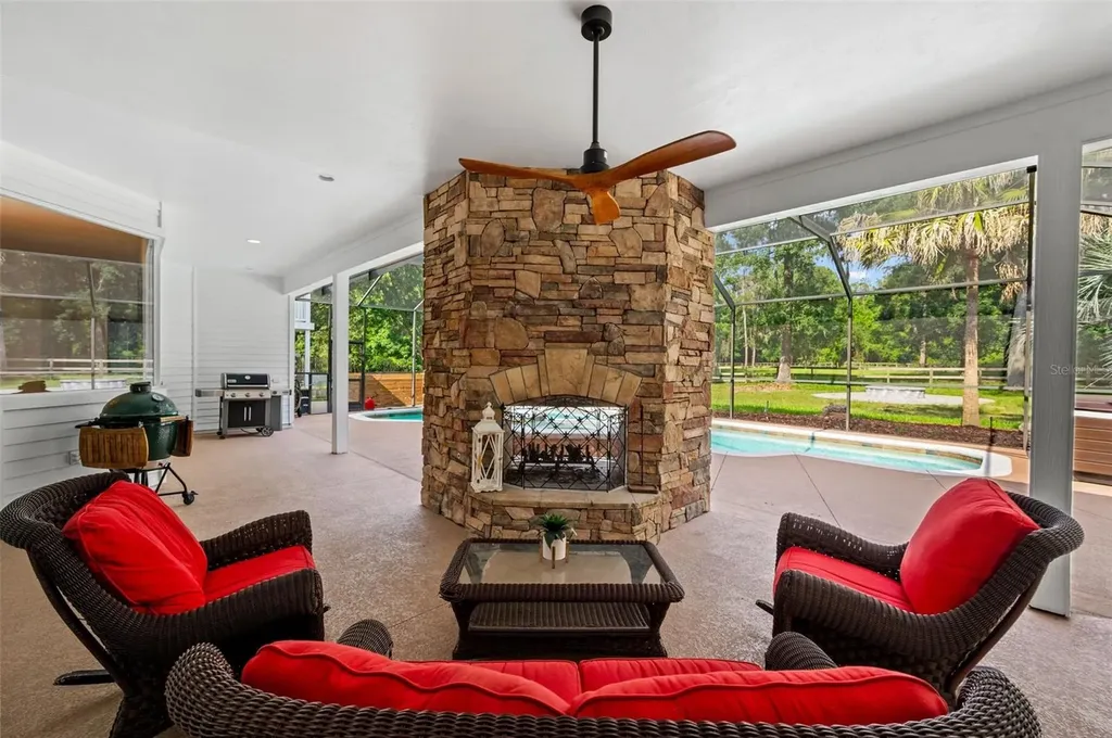 9809 NW 59th Terrace Gainesville FL 32653