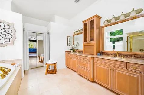 9809 NW 59th Terrace Gainesville FL 32653
