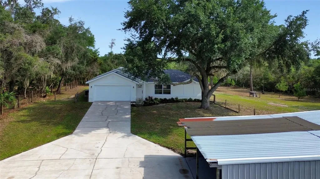 1251 Seminole Drive De Leon Springs FL 32130