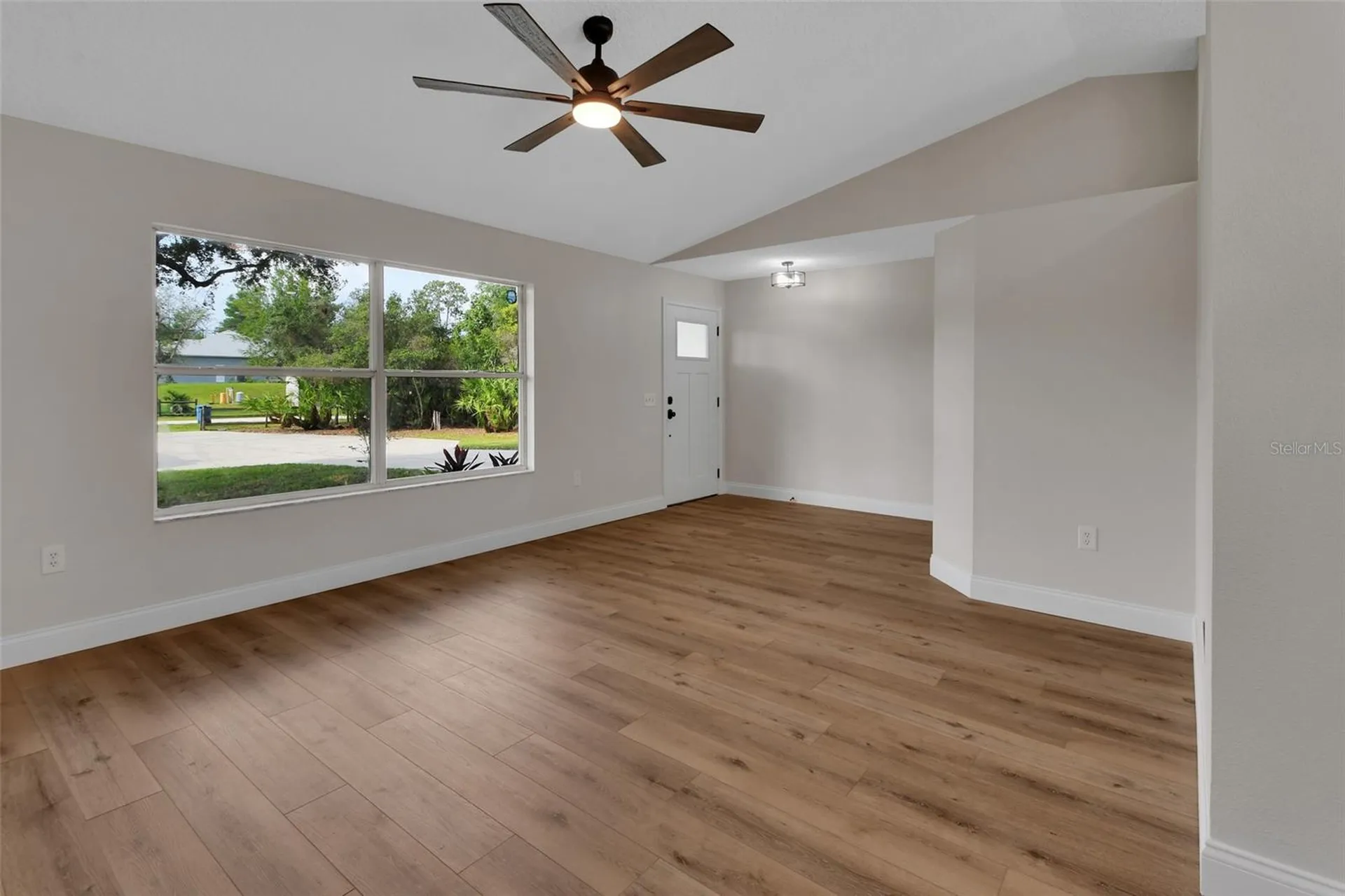 1251 Seminole Drive De Leon Springs FL 32130