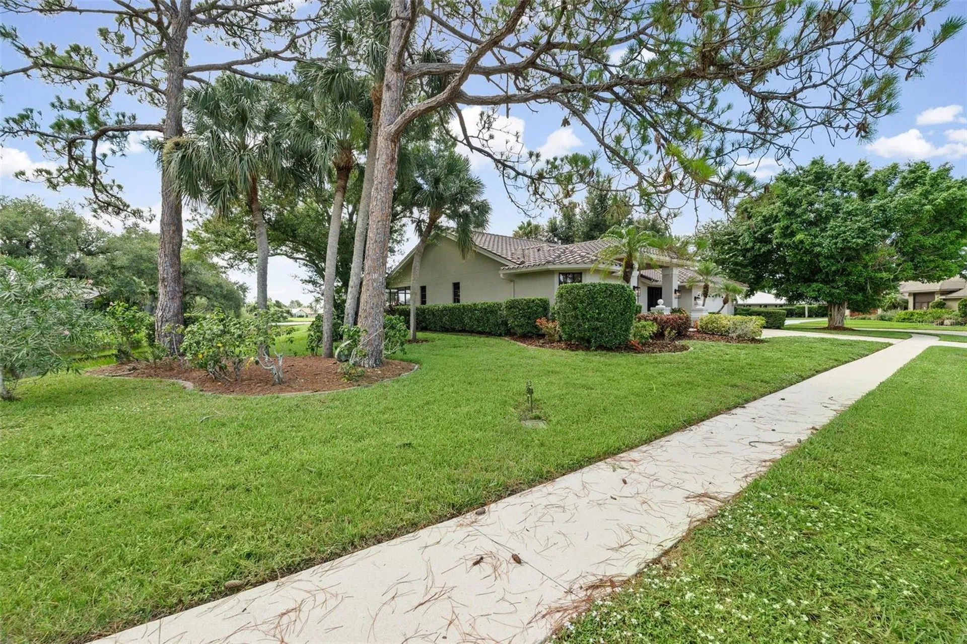 1318 Vermeer Drive Nokomis FL 34275
