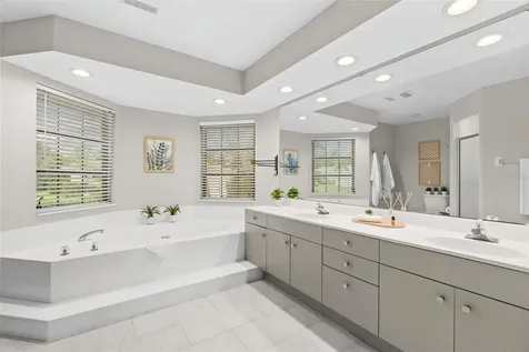 1318 Vermeer Drive Nokomis FL 34275