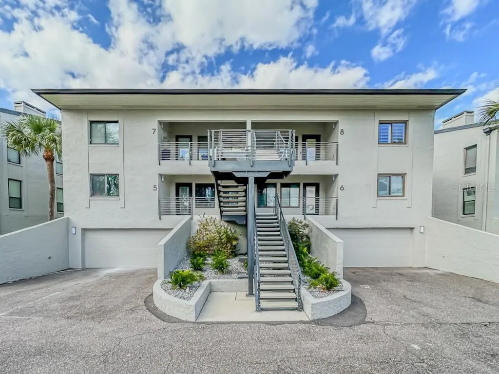 1 Lake Hollingsworth Lakeland FL 33801