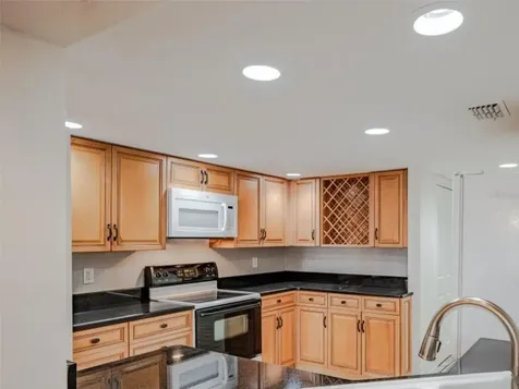 1 Lake Hollingsworth Lakeland FL 33801