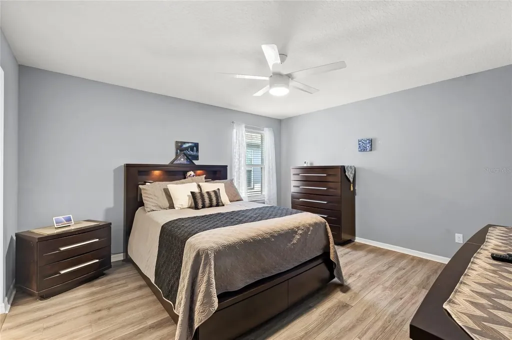 12015 Stone Bark Trail Orlando FL 32824