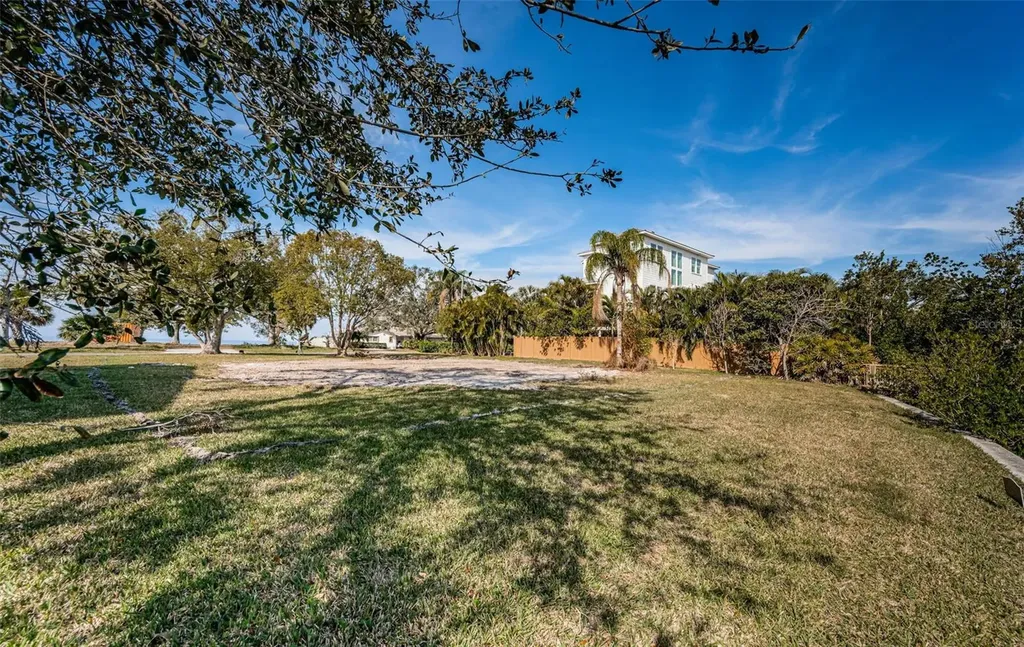 624 Mayo Street Crystal Beach FL 34681