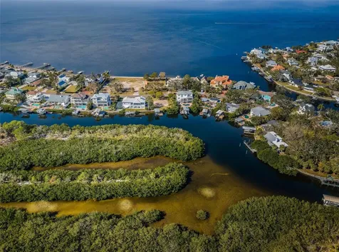 624 Mayo Street Crystal Beach FL 34681