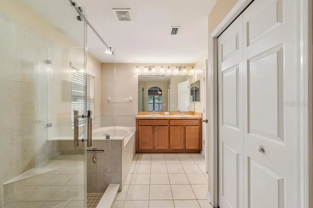 7013 Forest Mere Drive Riverview FL 33578
