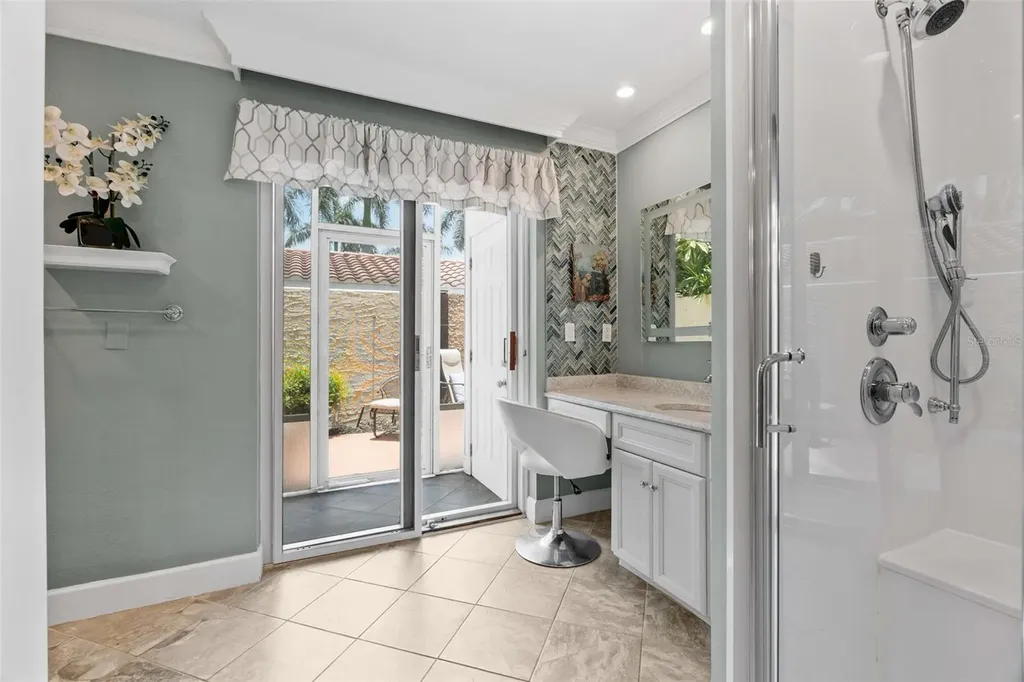 6101 34th Street W Bradenton FL 34210