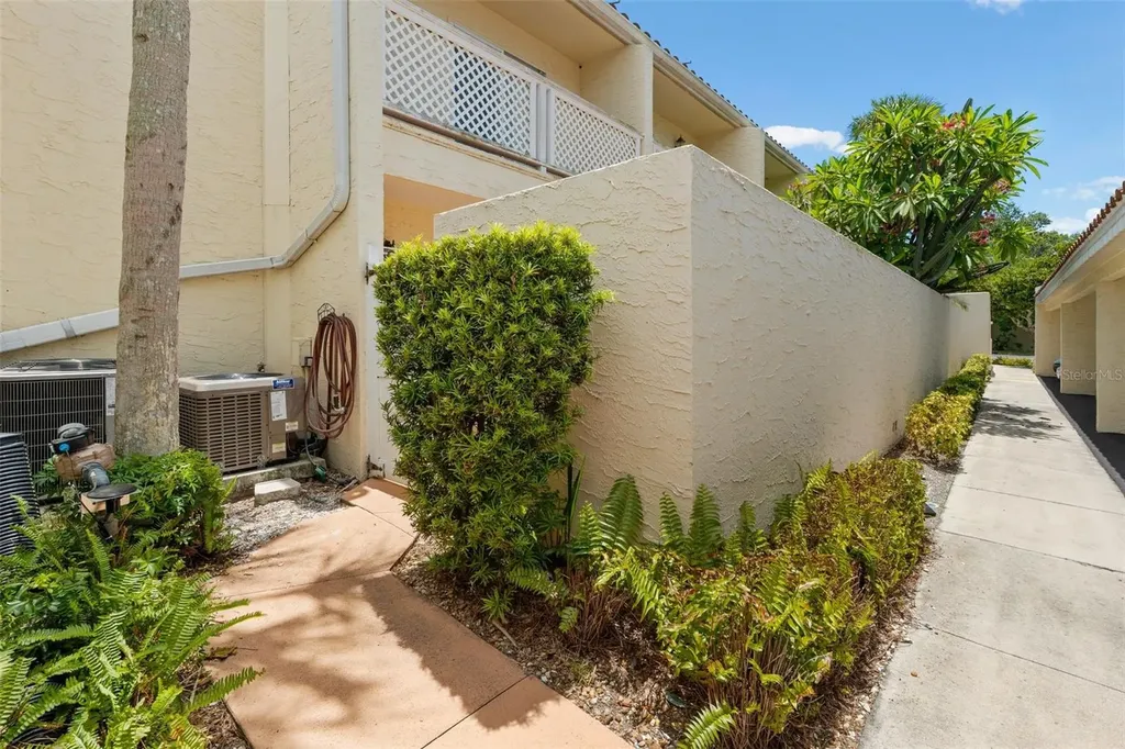 6101 34th Street W Bradenton FL 34210