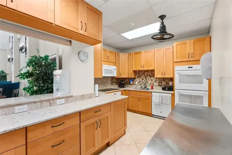6101 34th Street W Bradenton FL 34210