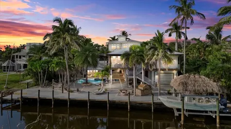 10216 46th Avenue W Bradenton FL 34210
