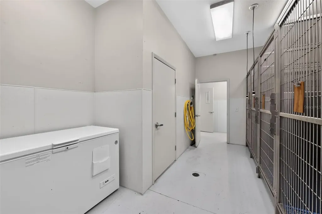2555 Pinellas Point Drive S St Petersburg FL 33706
