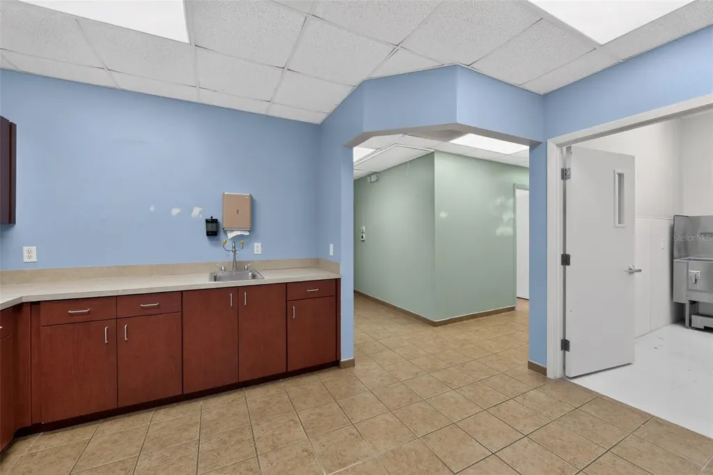 2555 Pinellas Point Drive S St Petersburg FL 33706