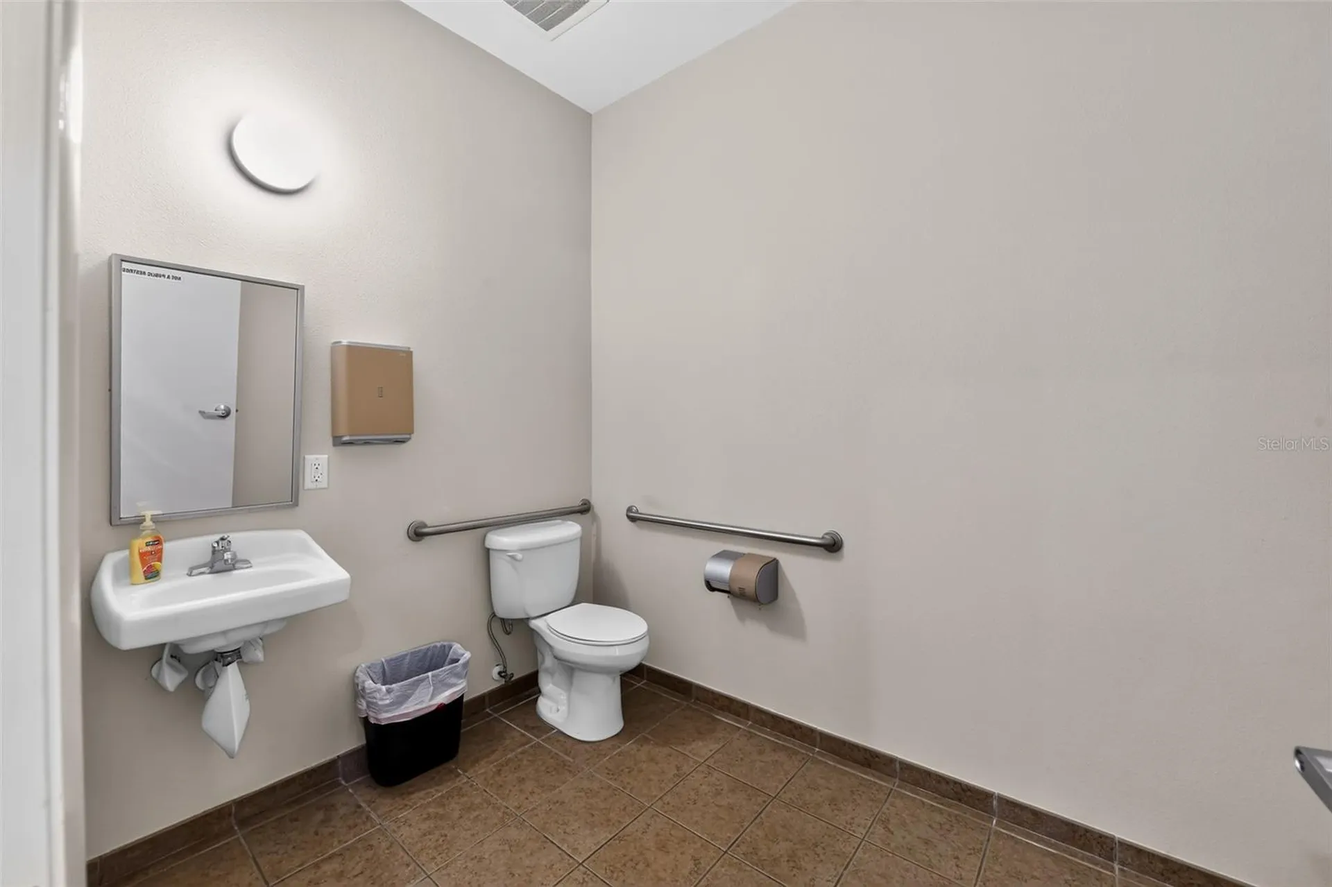 2555 Pinellas Point Drive S St Petersburg FL 33706