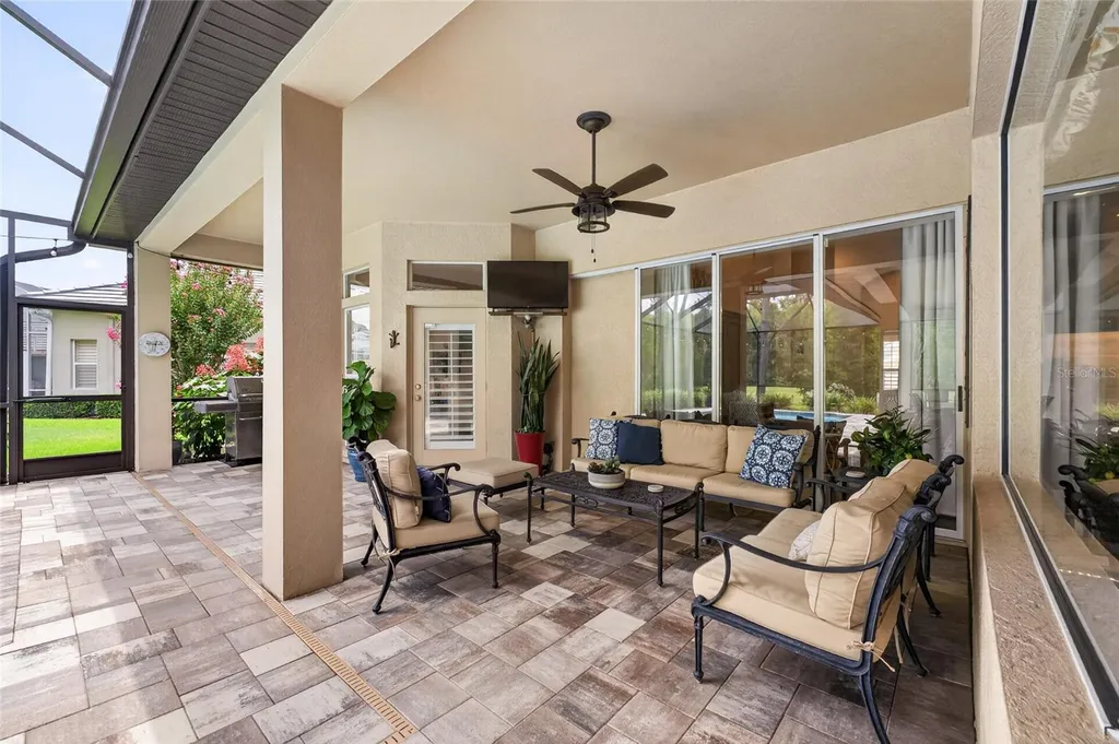 9109 Woodridge Run Drive Tampa FL 33647