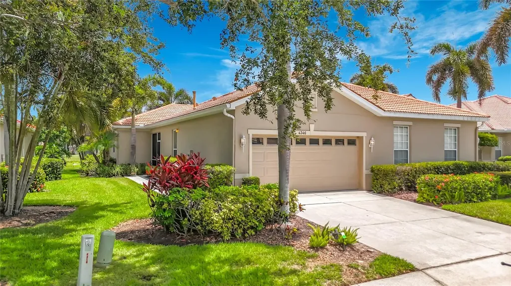 4346 Kariba Lake Terrace Sarasota FL 34243