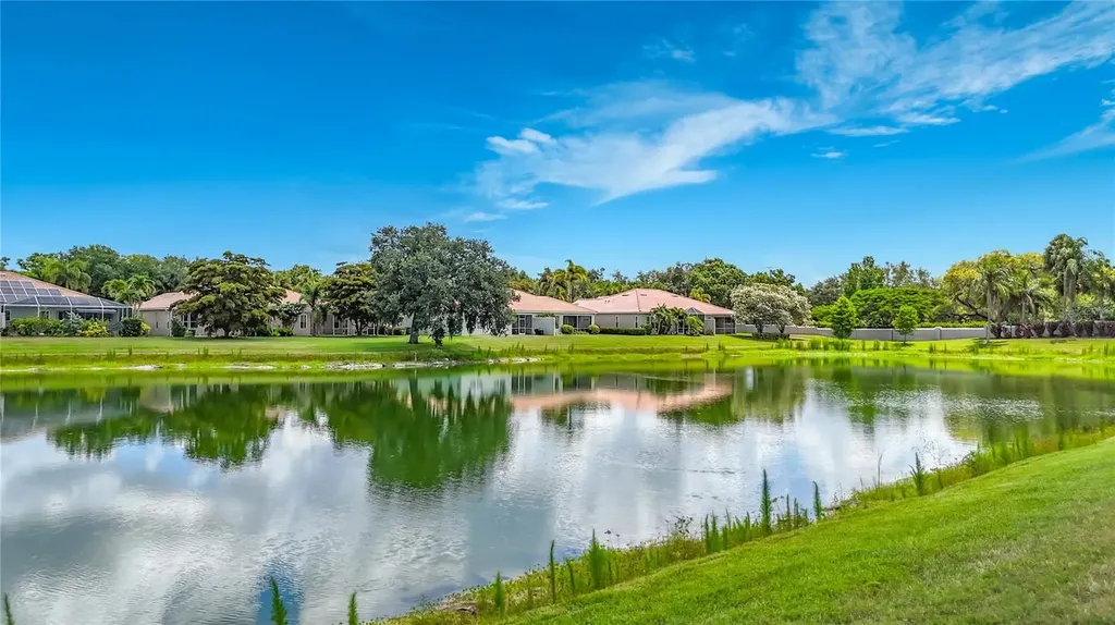 4346 Kariba Lake Terrace Sarasota FL 34243