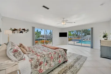 514 Key Royale Drive Bradenton Beach FL 34217