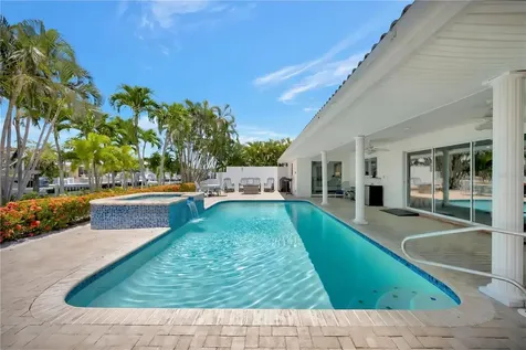 514 Key Royale Drive Bradenton Beach FL 34217