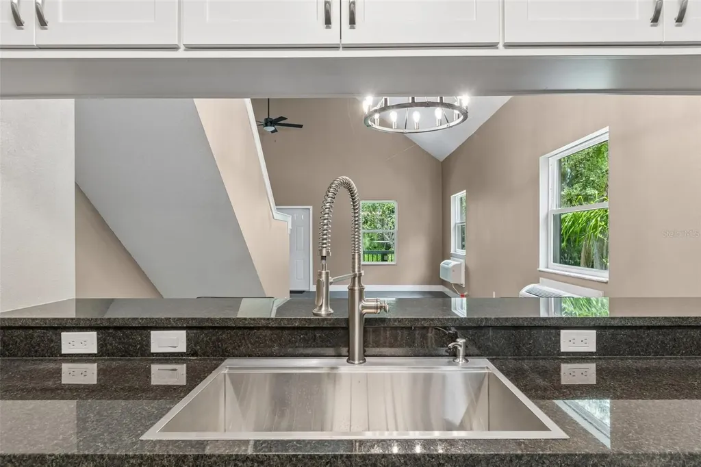 16288 48th St N Clearwater FL 33762