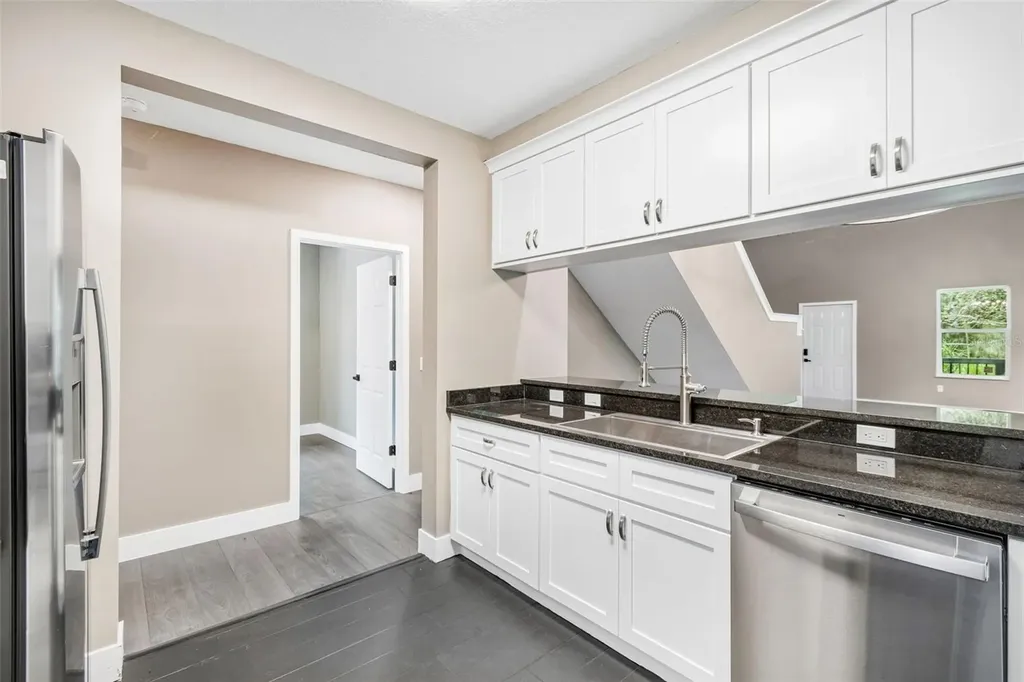 16288 48th St N Clearwater FL 33762