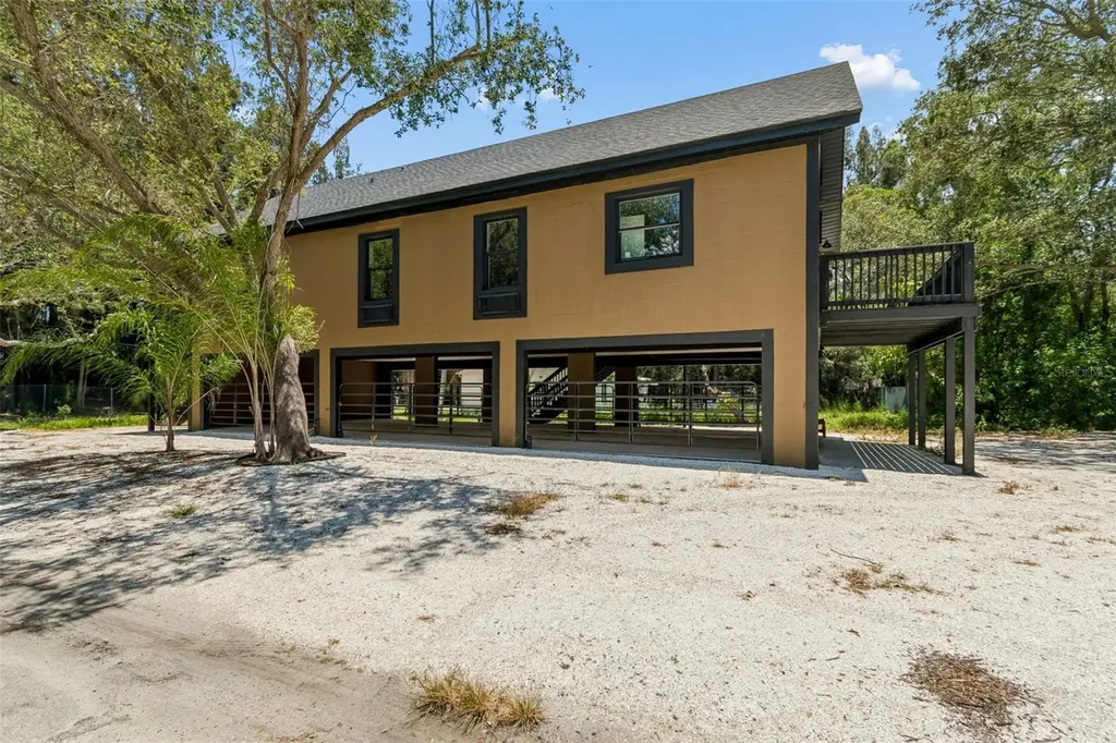 16288 48th St N Clearwater FL 33762