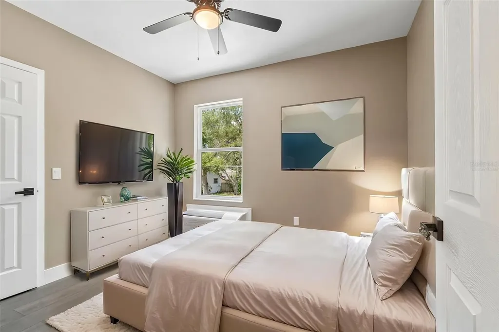 16288 48th St N Clearwater FL 33762