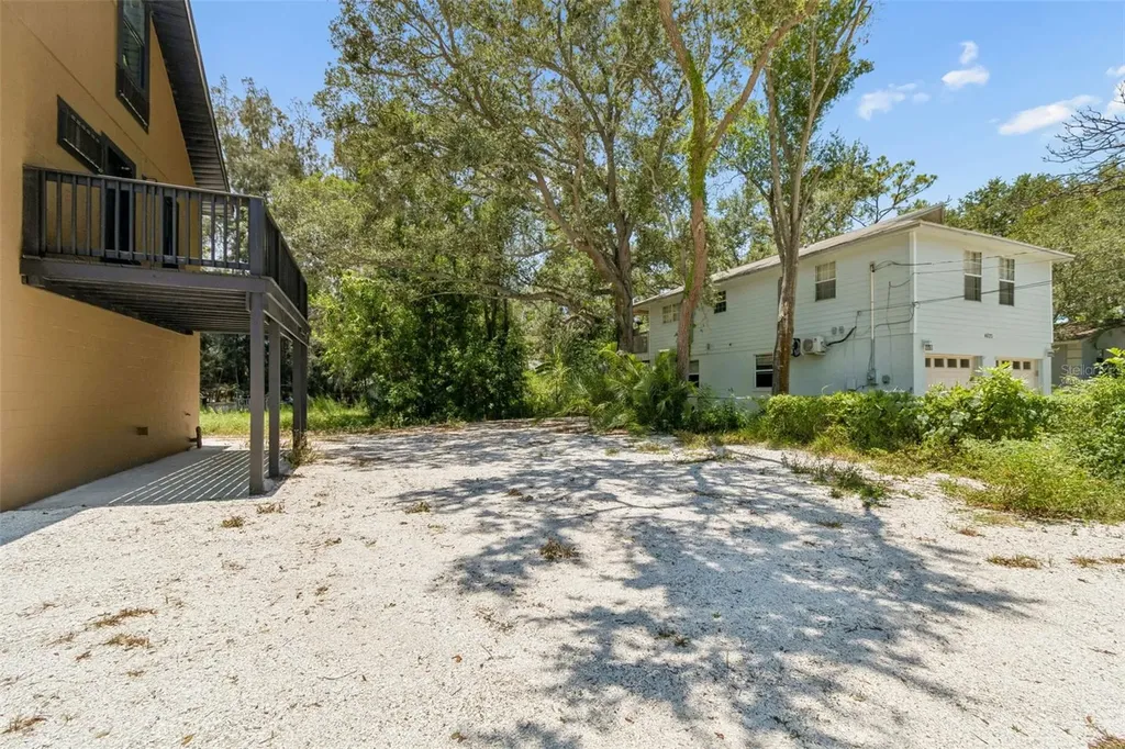 16288 48th St N Clearwater FL 33762