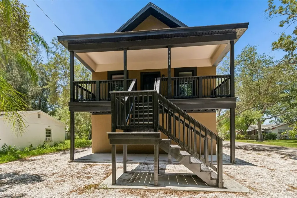 16288 48th St N Clearwater FL 33762