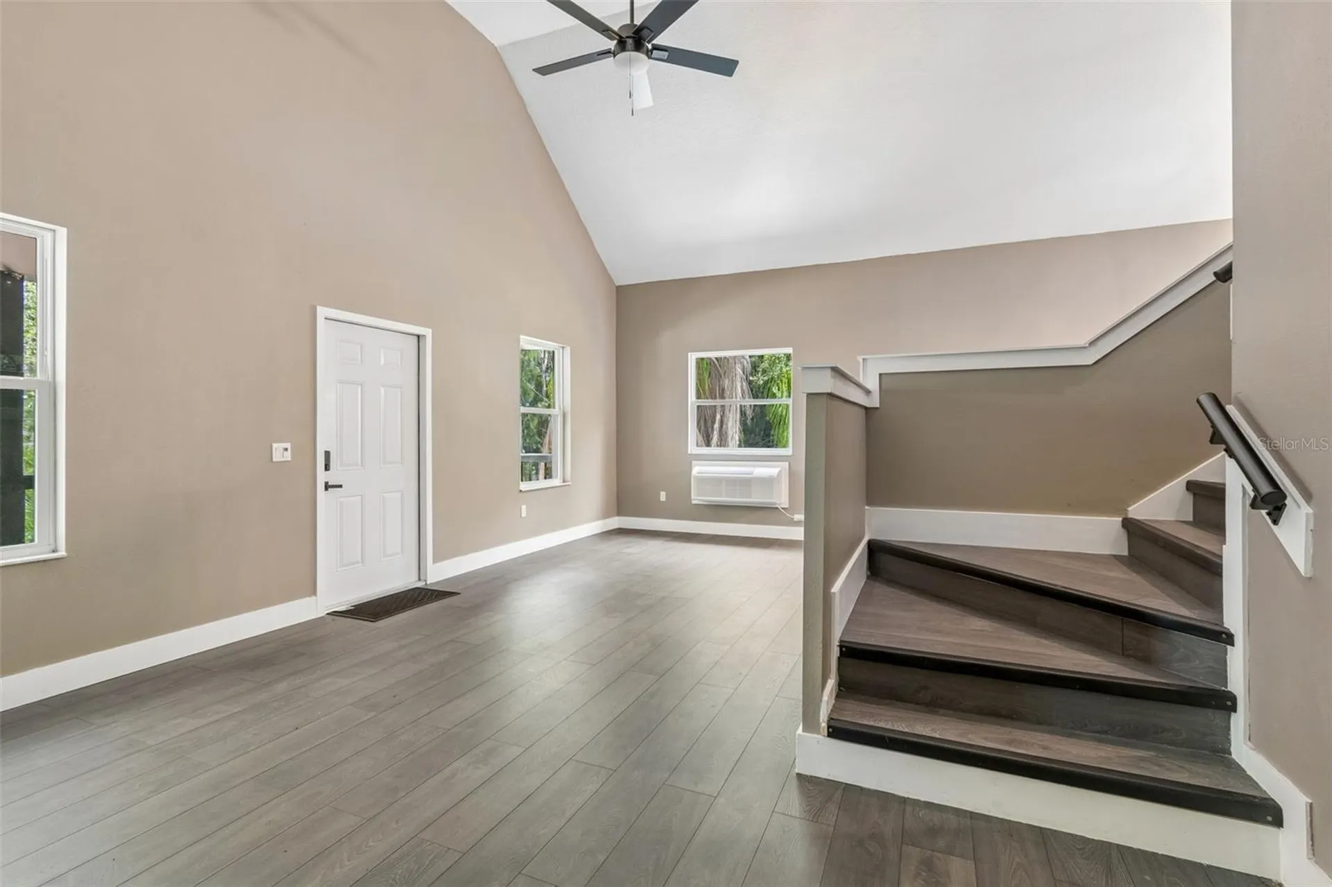 16288 48th St N Clearwater FL 33762