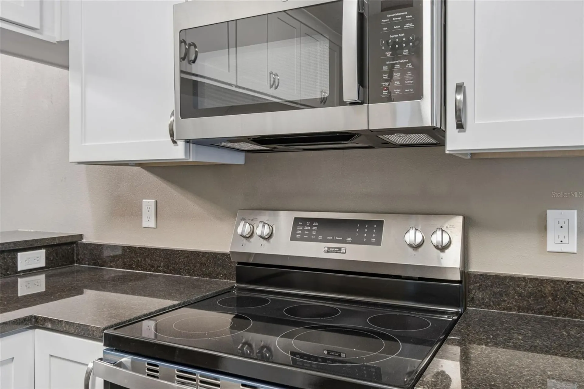 16288 48th St N Clearwater FL 33762