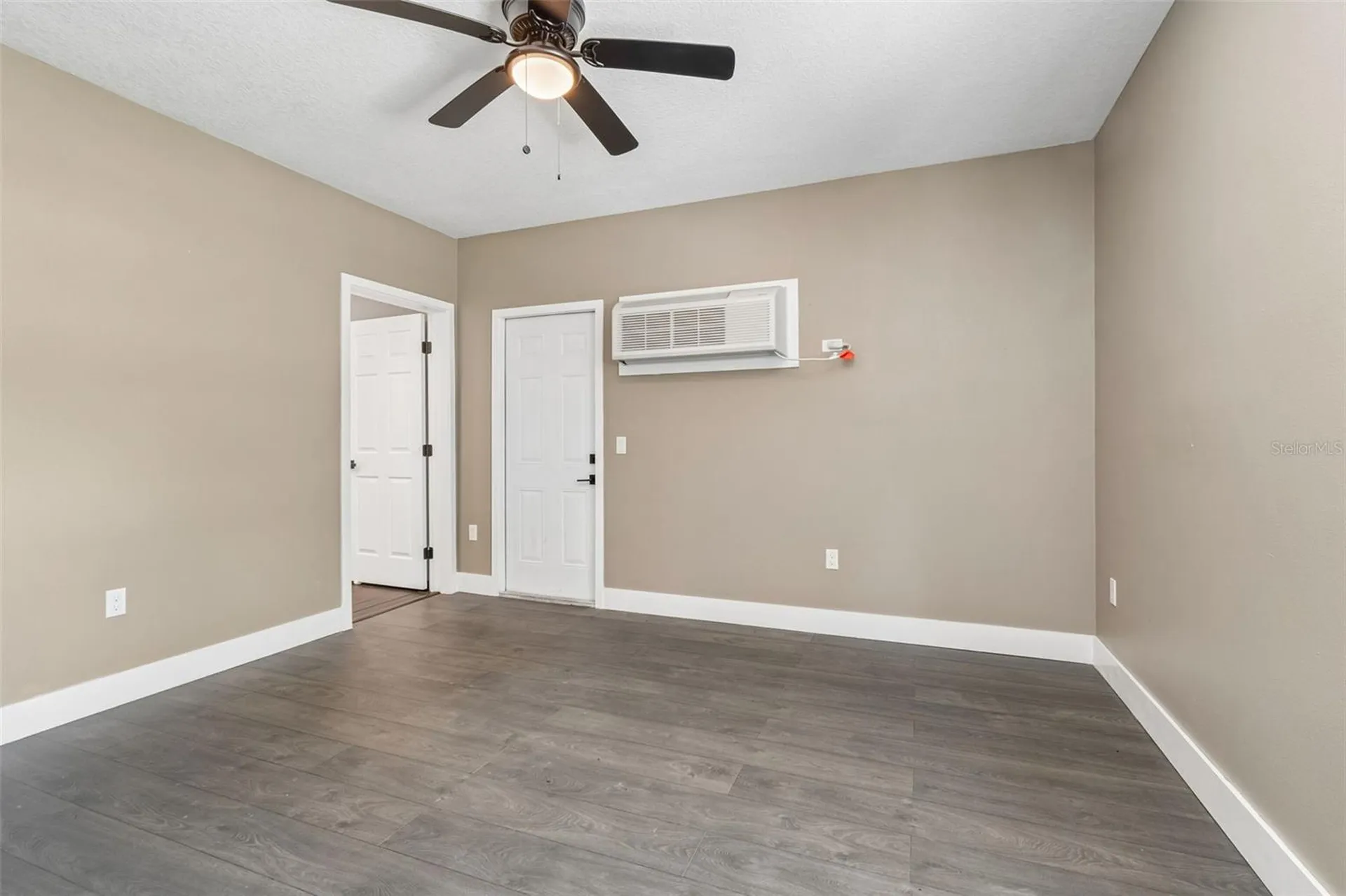 16288 48th St N Clearwater FL 33762