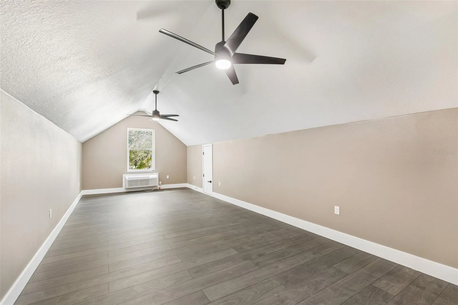 16288 48th St N Clearwater FL 33762